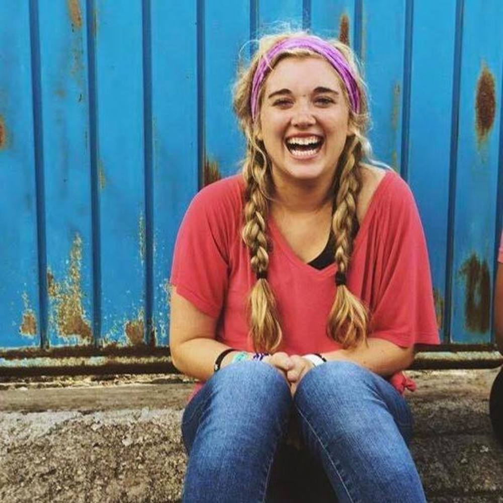 Meet your Posher, Anna porter